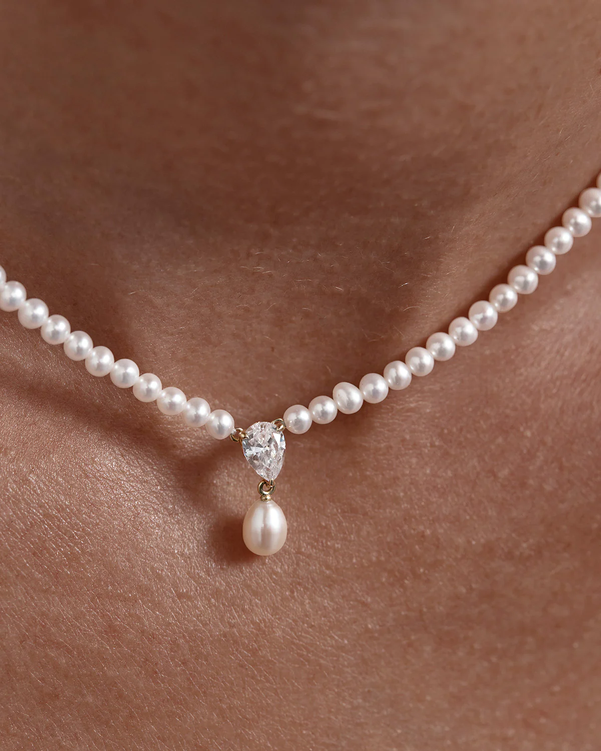 14k Solid Gold Moonlit Lotus Lab-Grown Diamond Pearl Choker - Image 3