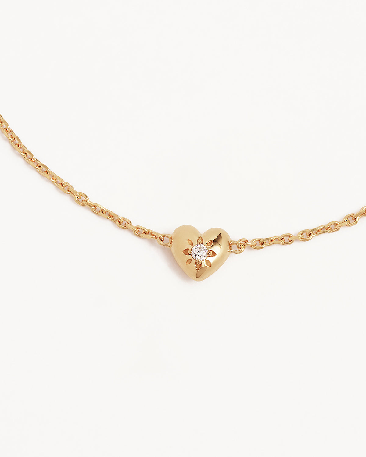 18k Gold Vermeil Blooming Hearts Bracelet - Image 3