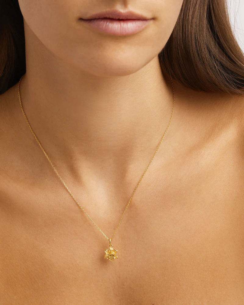 18k Gold Vermeil Daffodil March Birth Flower Necklace - Image 2