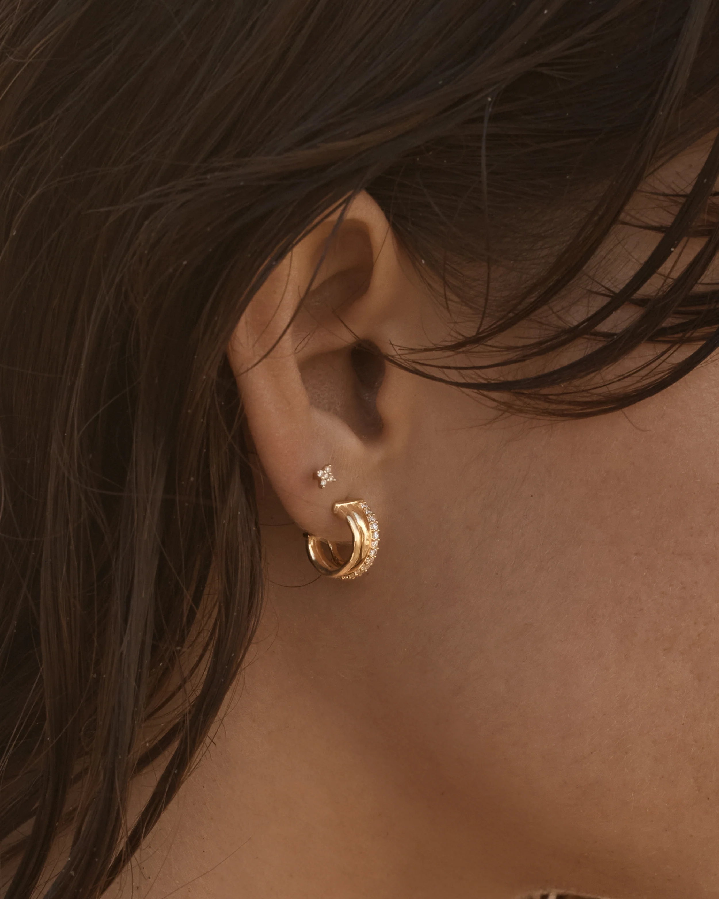 18k Gold Vermeil Entwined Hearts Hoops - Image 4