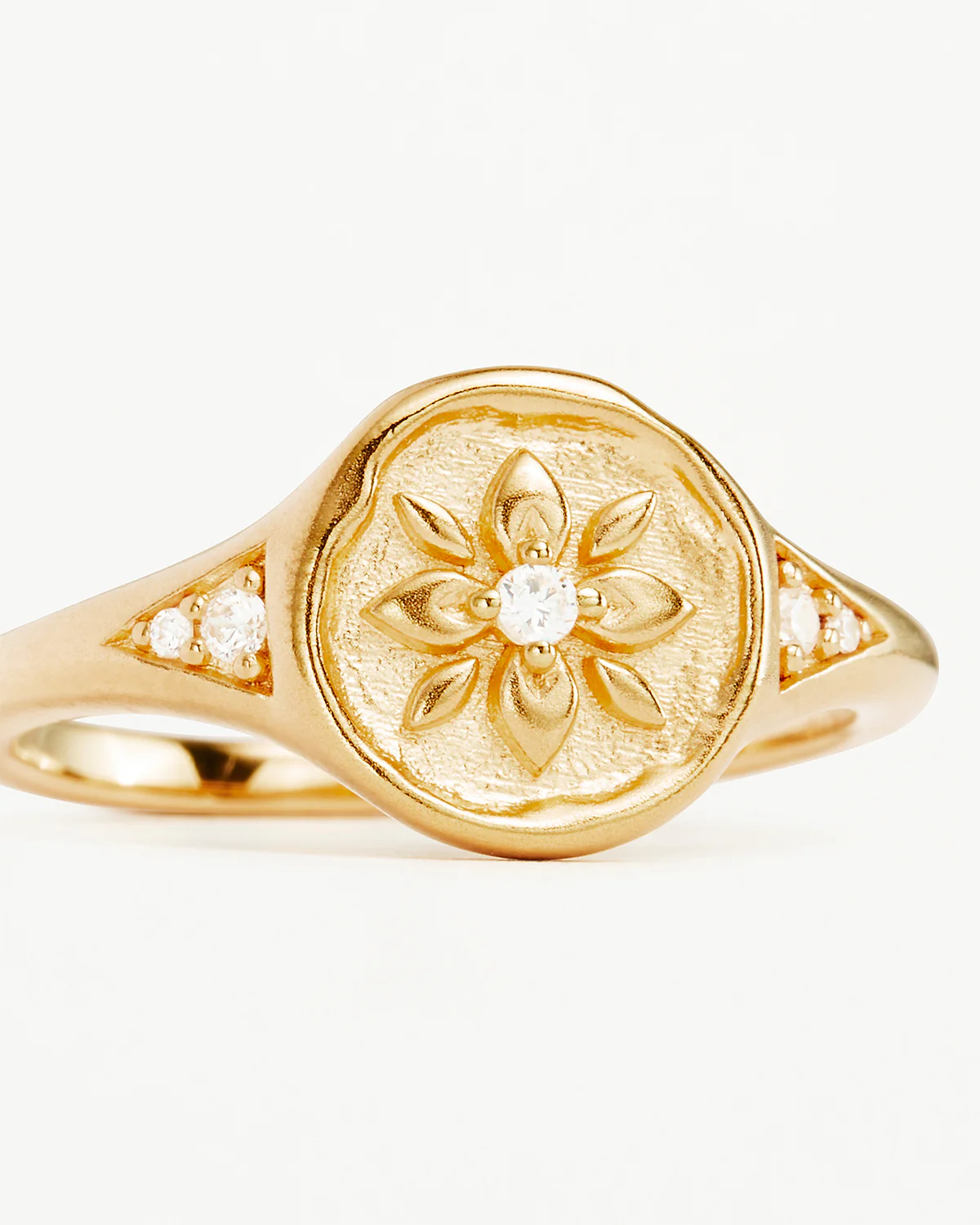 18k Gold Vermeil Live in Love Ring - Image 3