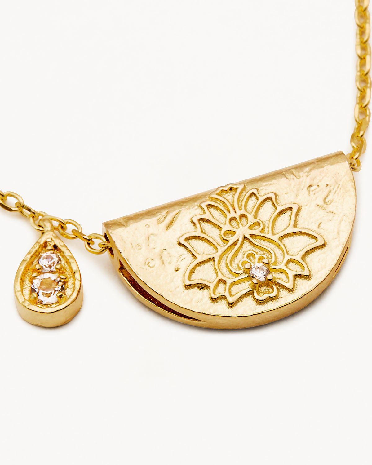 18k Gold Vermeil Lotus Birthstone Necklace - April - White Topaz - Image 3