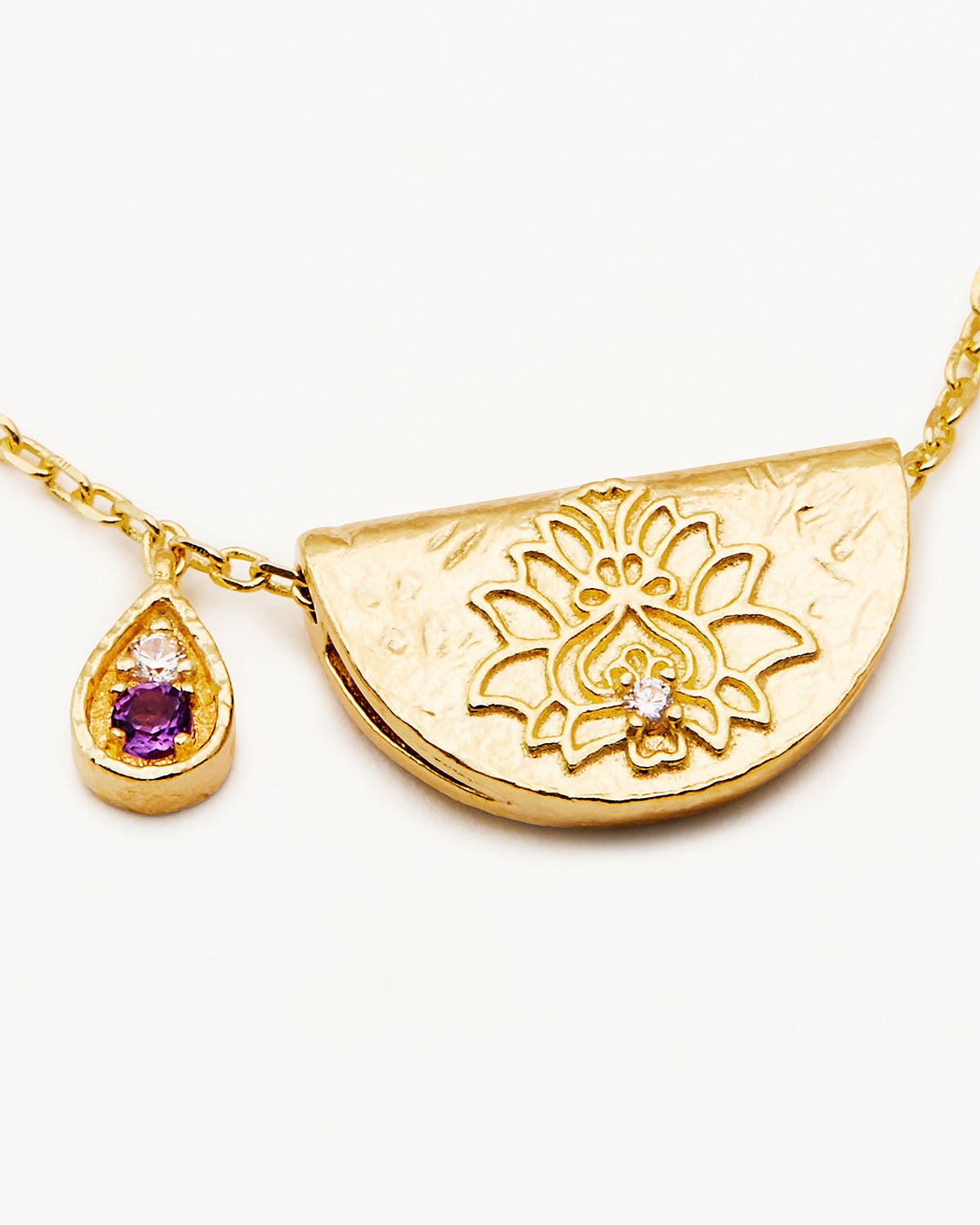 18k Gold Vermeil Lotus Birthstone Necklace - February - Amethyst - Image 3