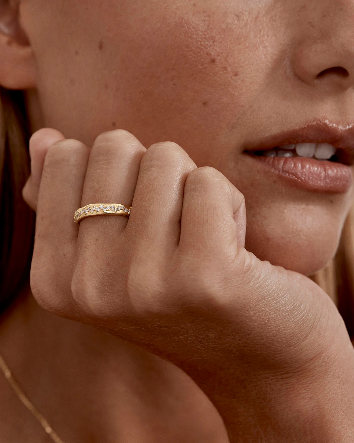 18k Gold Vermeil Scattered Light Ring - Image 2