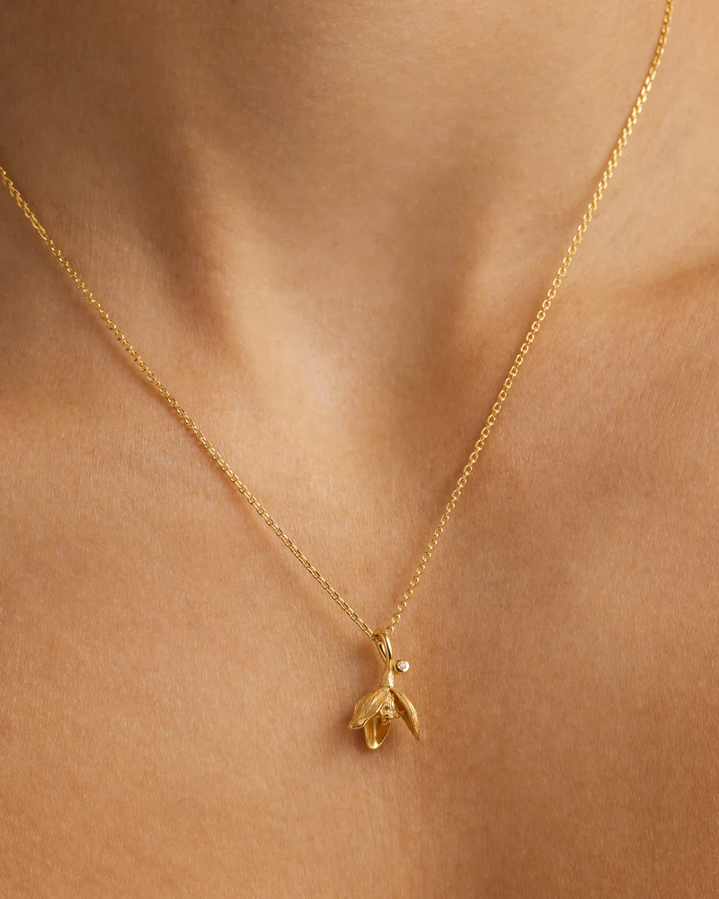 18k Gold Vermeil Snowdrop January Birth Flower Necklace - Image 4