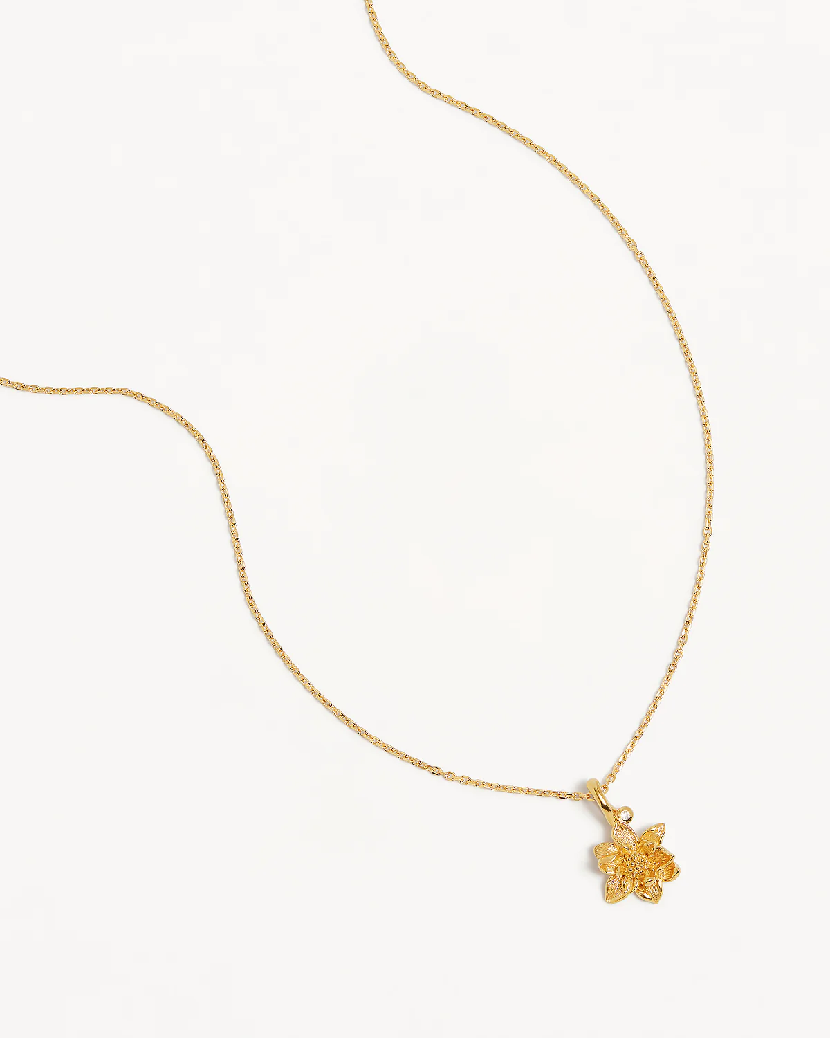 18k Gold Vermeil Water Lily July Birth Flower Necklace - Image 4