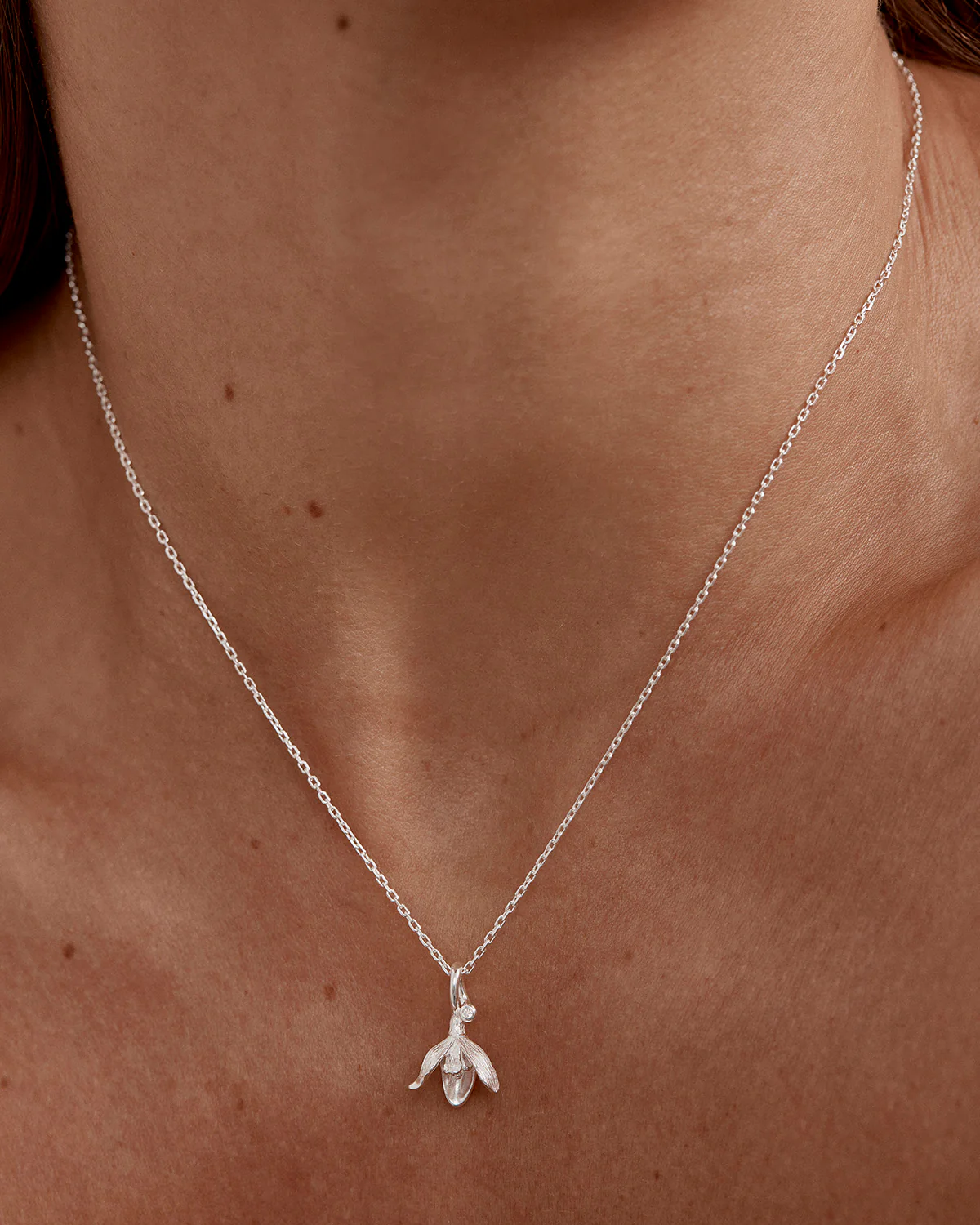 Sterling Silver Snowdrop January Birth Flower Necklace - Image 2