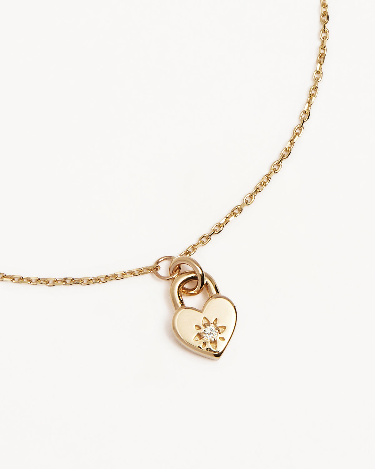 9k Solid Gold Lab-Grown Diamond Lotus Heart Padlock Bracelet - Image 3