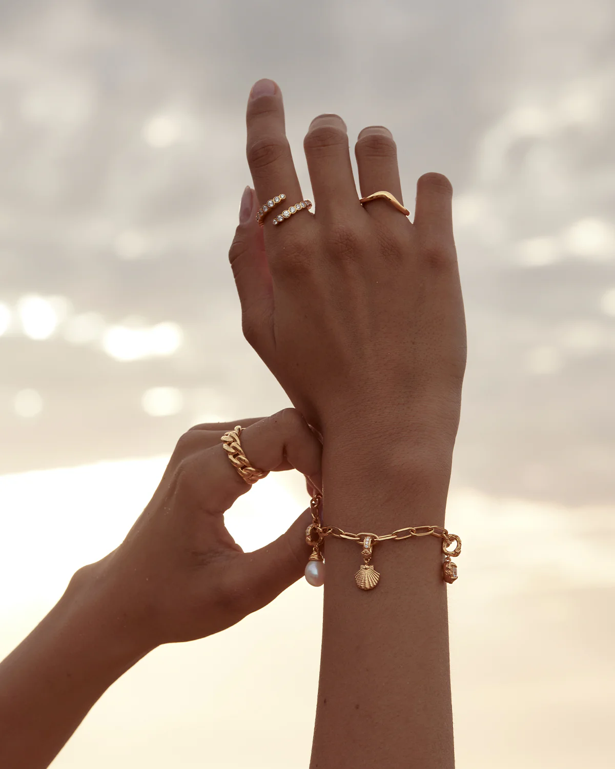 18k Gold Vermeil Endless Tides Ring - Image 4