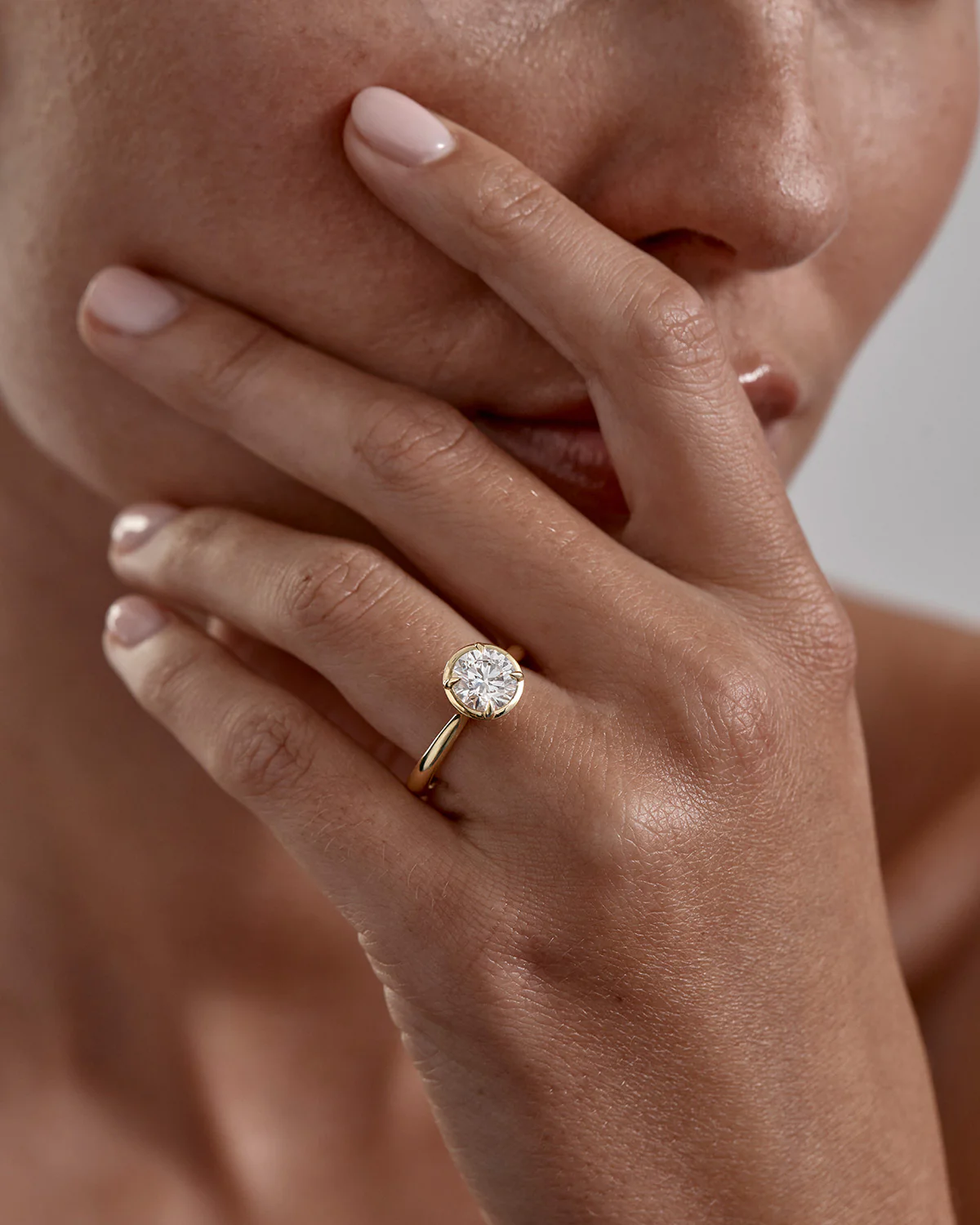 18k Solid Gold Hidden Lotus Engagement Ring - Round 2.5ct - Image 2