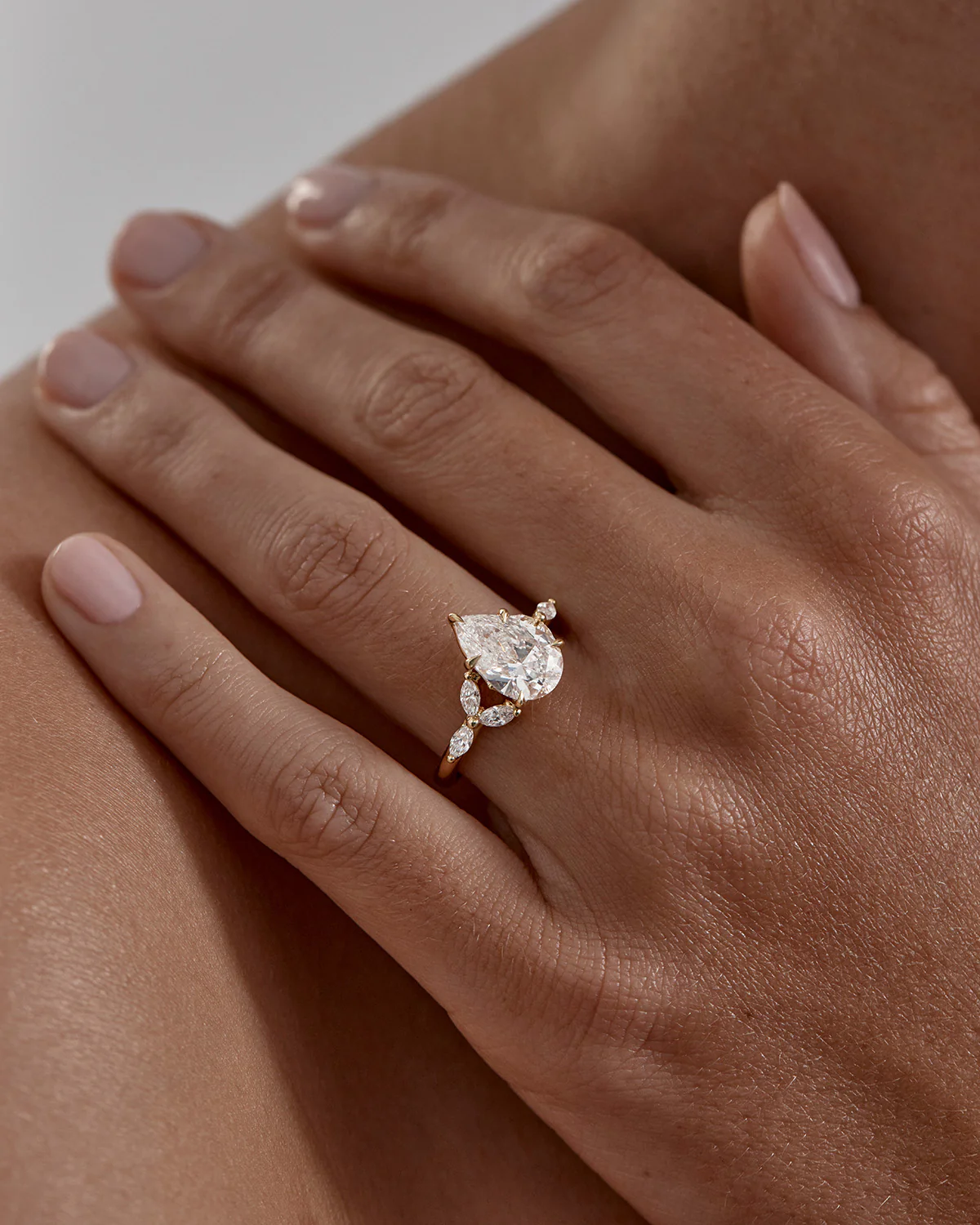 18k Solid Gold Lotus Bloom Engagement Ring - Pear 1.5ct - Image 6