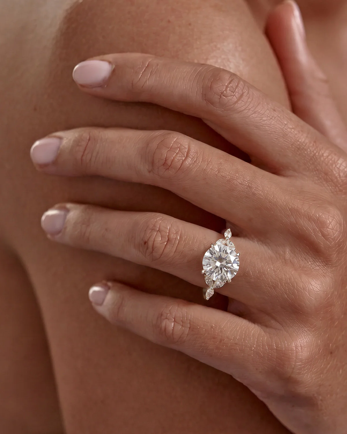 18k Solid White Gold Lotus Bloom Engagement Ring - Round 1.5ct - Image 2