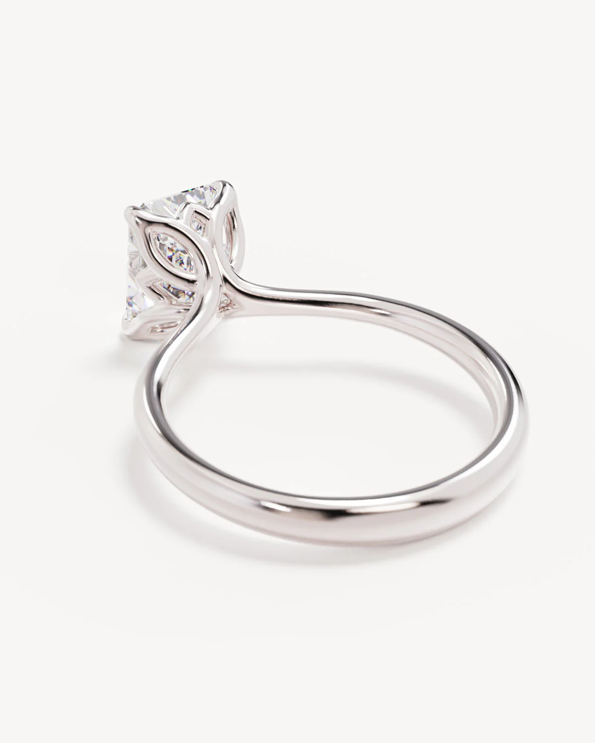 18k Solid White Gold Lotus Solitaire Engagement Ring - Emerald 2ct - Image 5