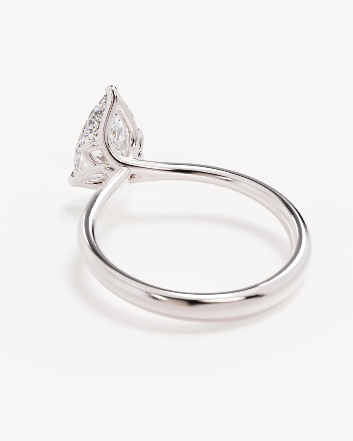 18k Solid White Gold Lotus Solitaire Engagement Ring - Pear 2ct - Image 5
