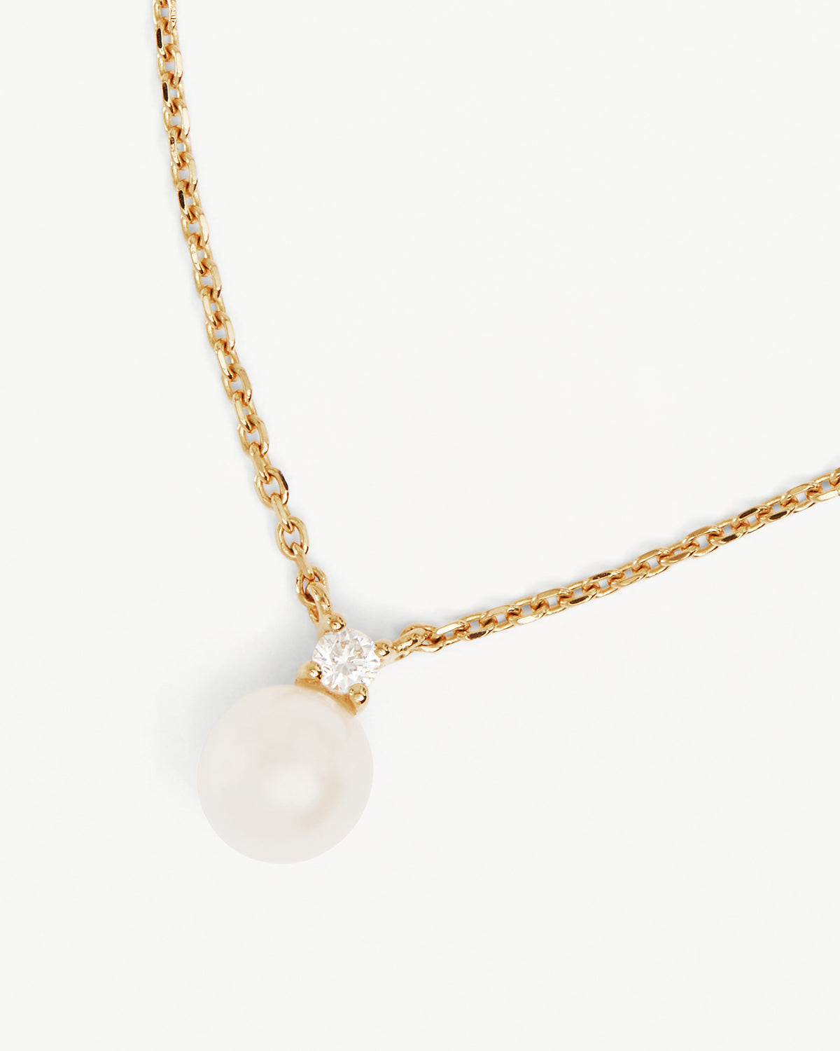 18k Gold Vermeil Moments With You Pearl Necklace - Image 3