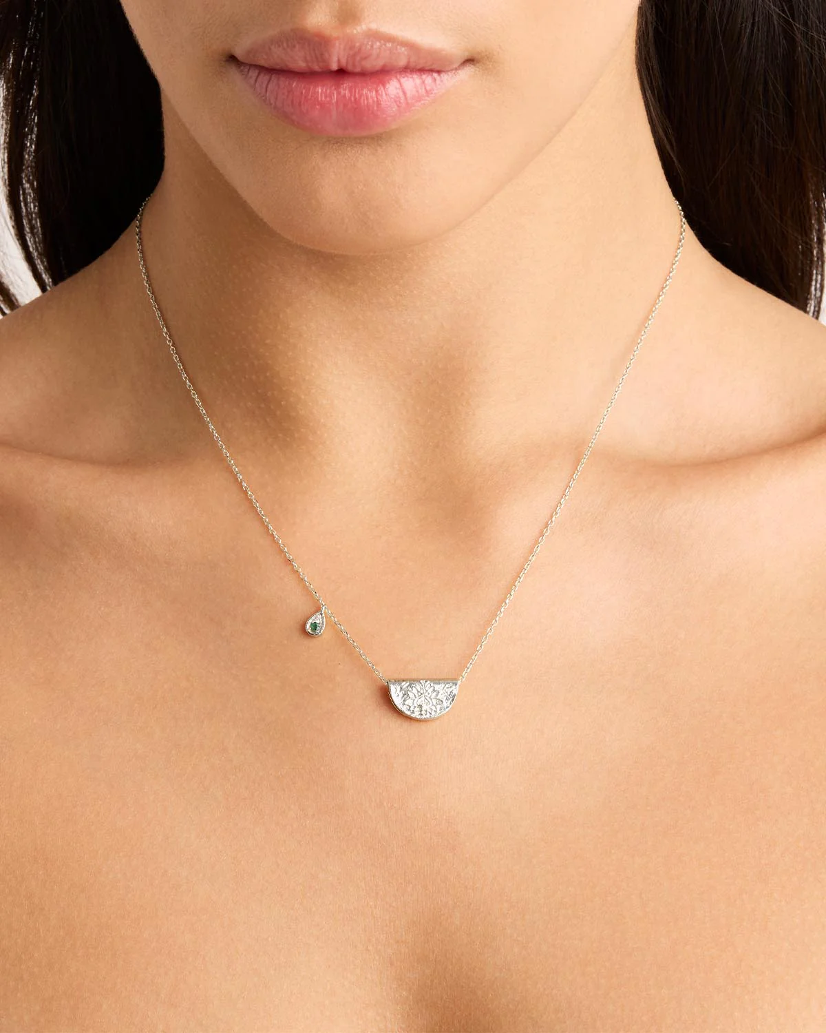 Sterling Silver Lotus Birthstone Necklace - May - Emerald - Image 2